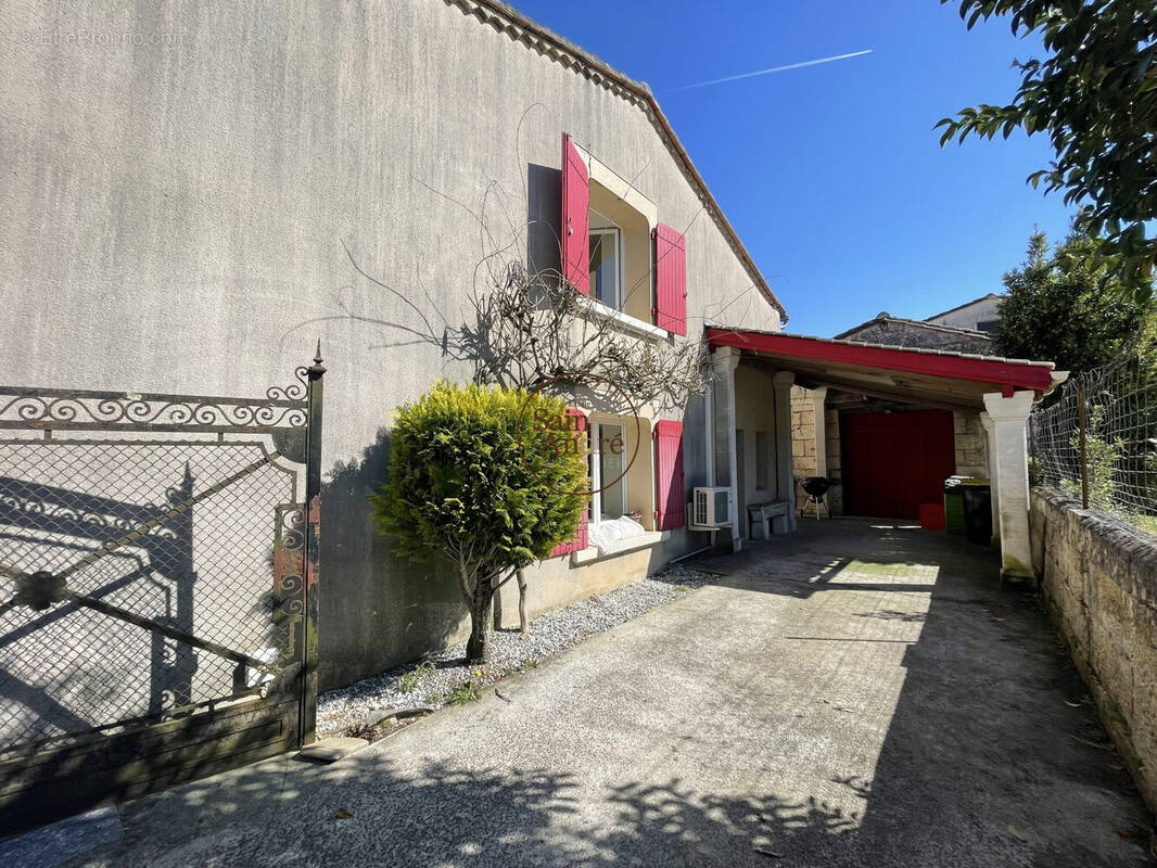 Maison à BOUEX