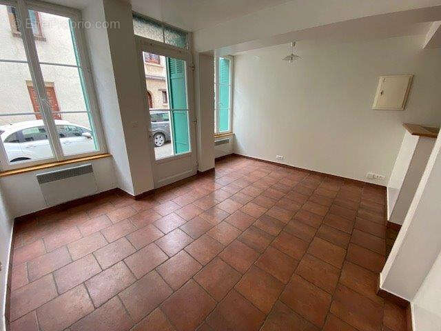 Appartement à EPERNON
