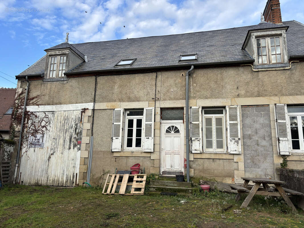 Maison à HERISSON