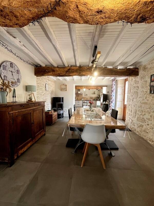 Maison à FLEURANCE