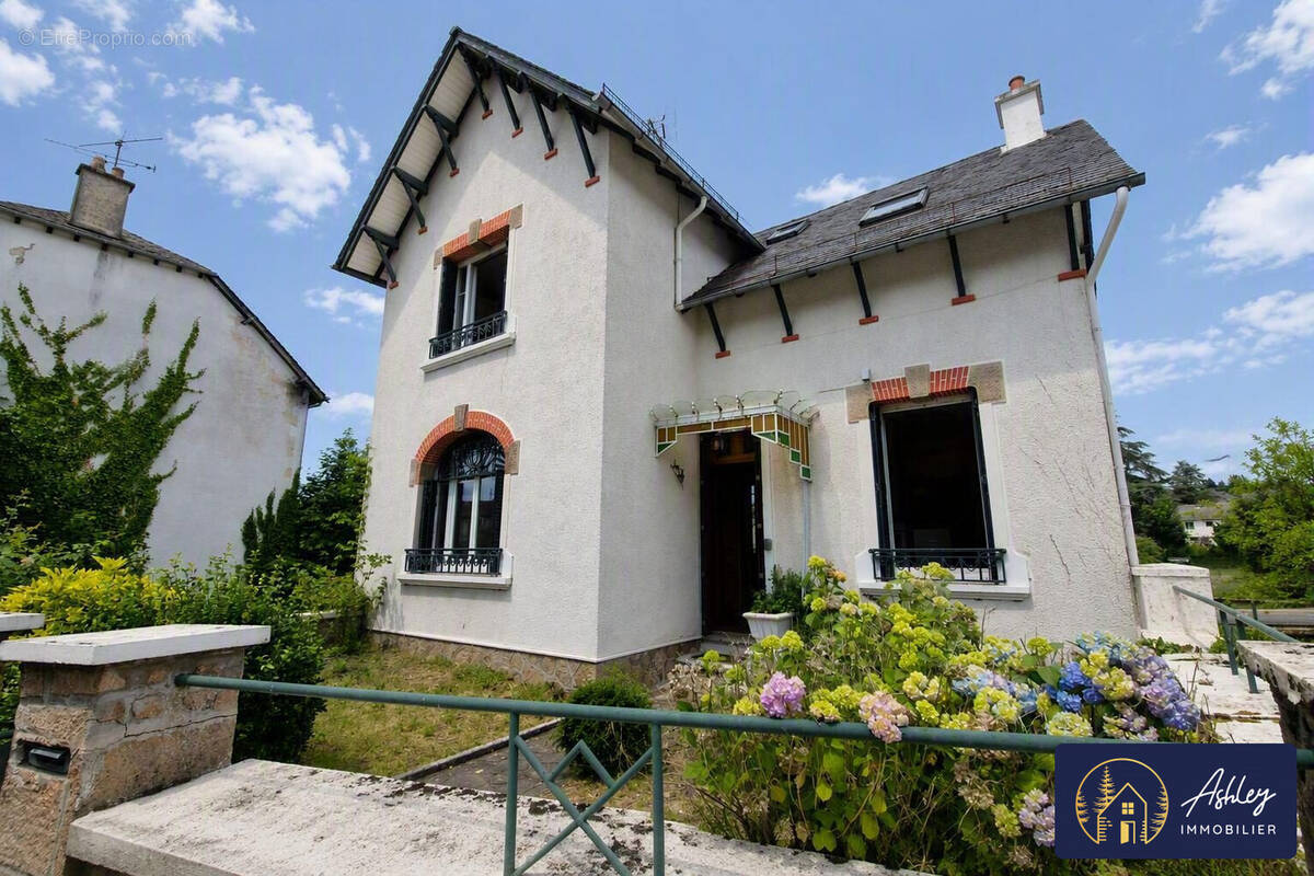 Maison à vendre Neuvic 4 pièces - Maison à NEUVIC