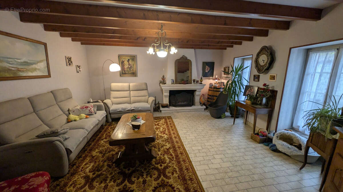 Photo 2 - Maison à COULON