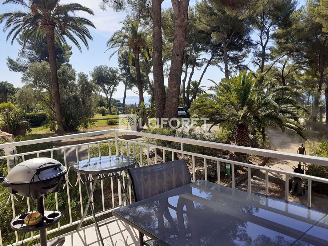 Appartement à HYERES