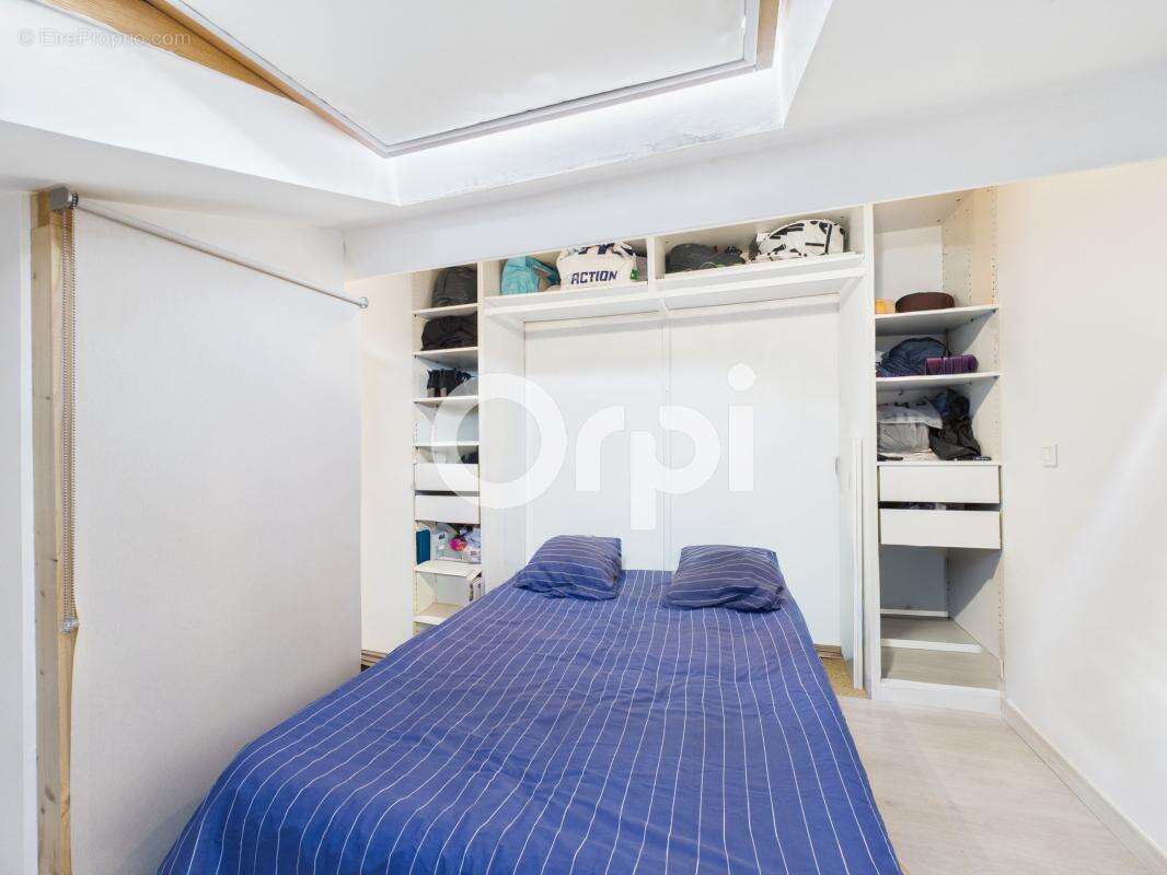 Maison à BAGNOLS-EN-FORET