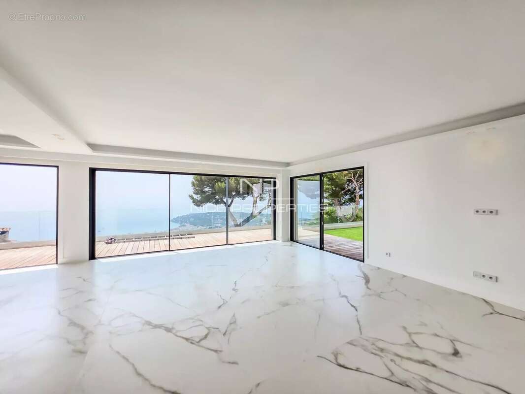 Maison à ROQUEBRUNE-CAP-MARTIN