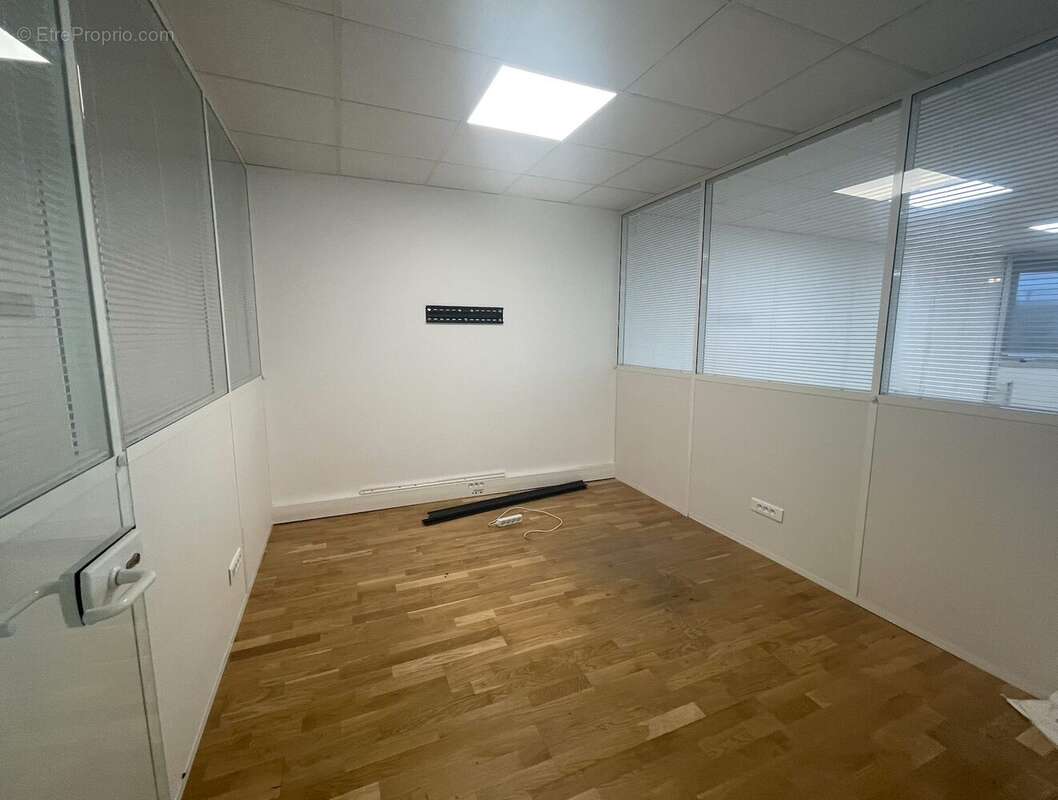 Commerce à NANTERRE