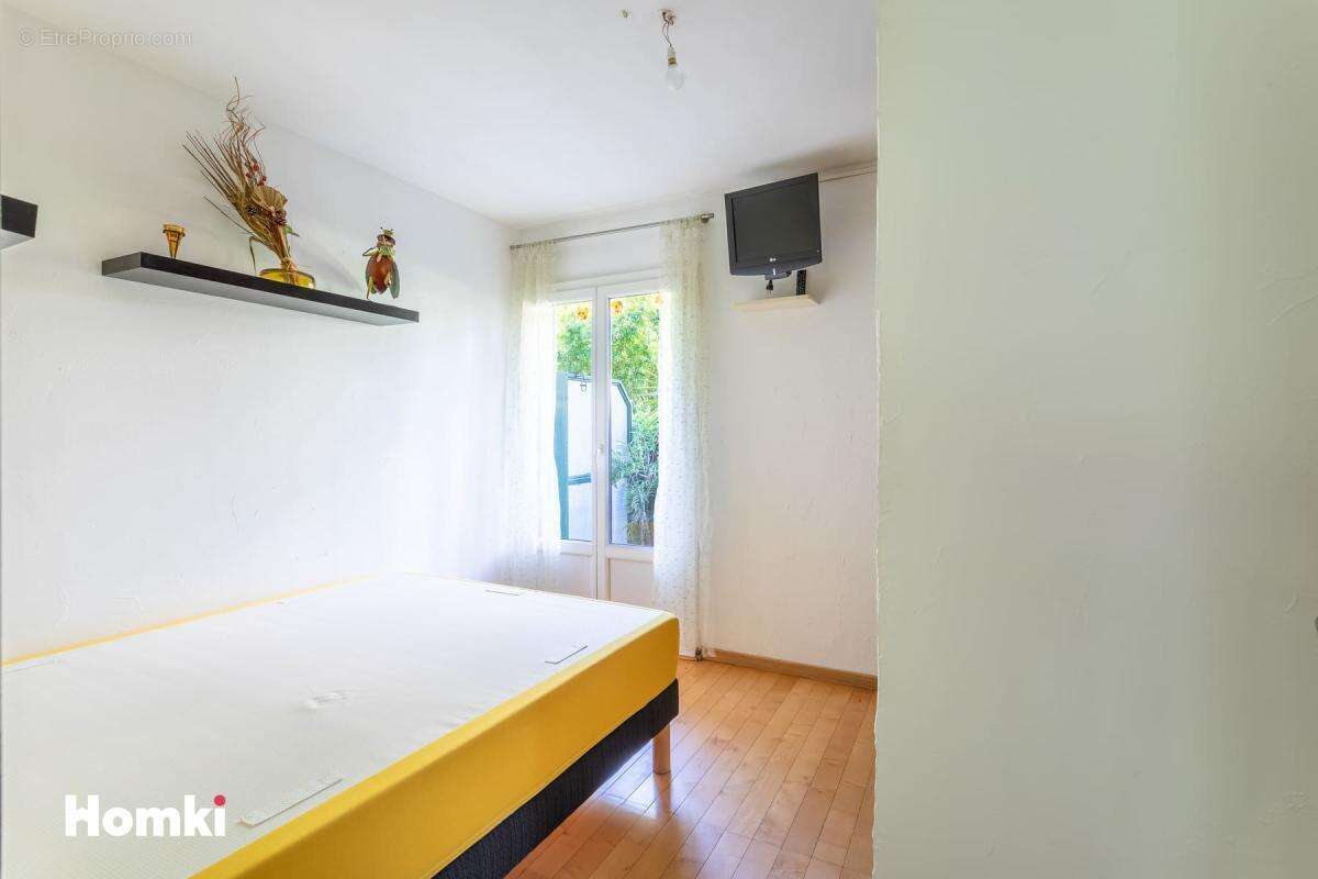 Appartement à MARSEILLE-12E