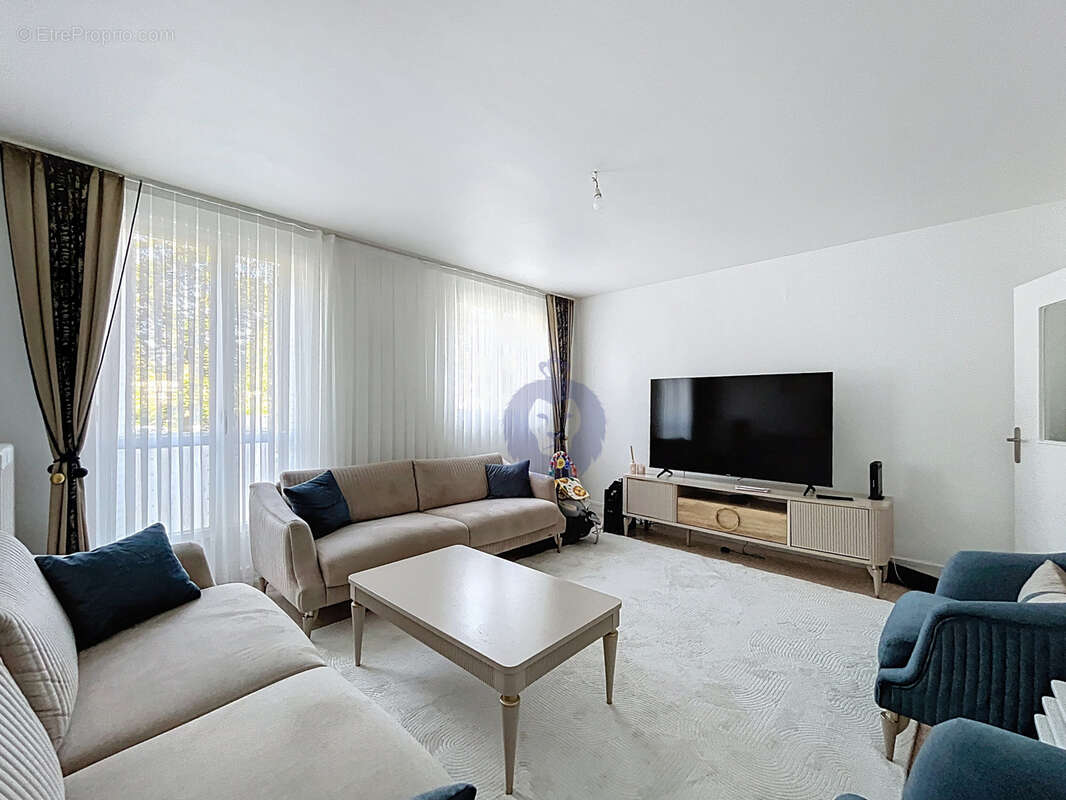 Appartement à MELUN