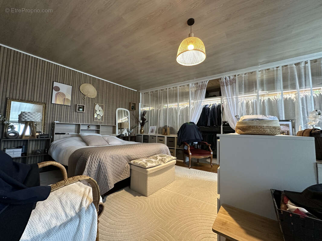 Maison à CHALLIGNAC