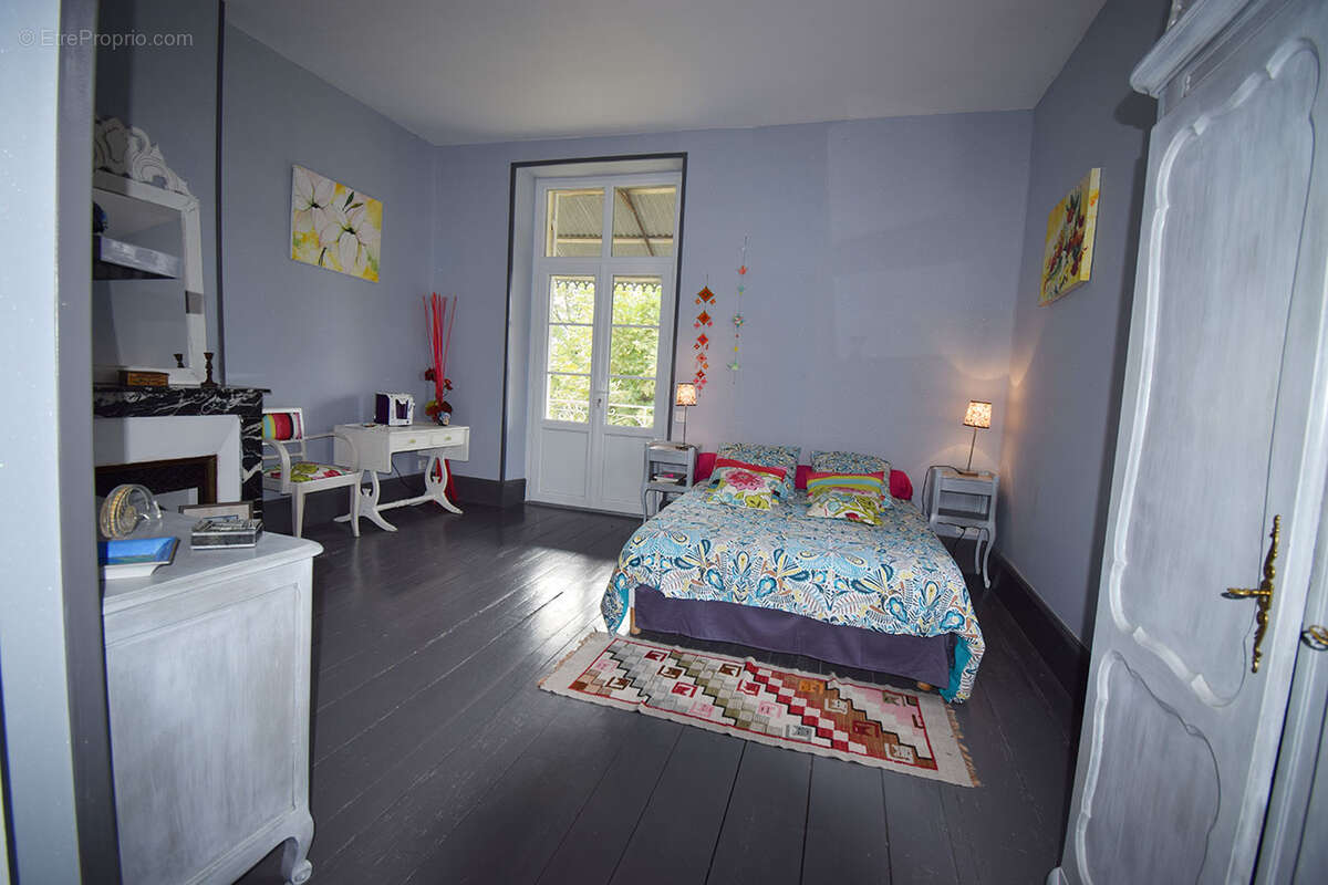 Maison à VILLENEUVE-SUR-LOT