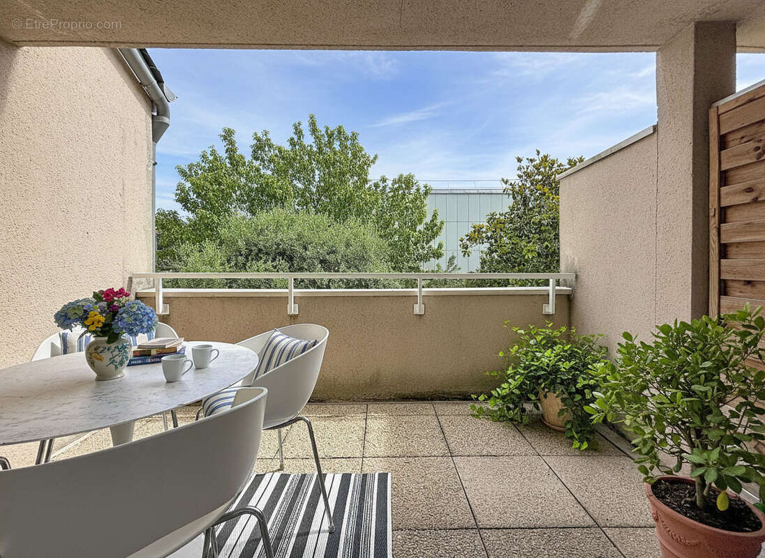 Appartement à NANTERRE