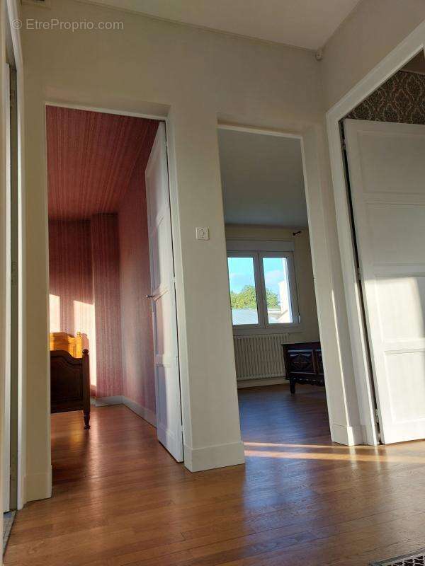 Maison à SAVIGNE-L'EVEQUE