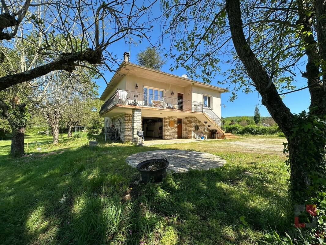 Maison à MONTCABRIER