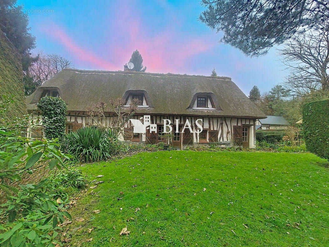 Maison à CORNEVILLE-SUR-RISLE