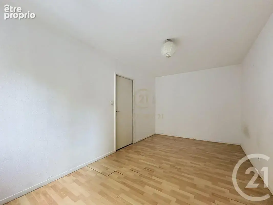 Appartement 2 pièces 64 m² à vendre à Villeurbanne (69100) - photo 5