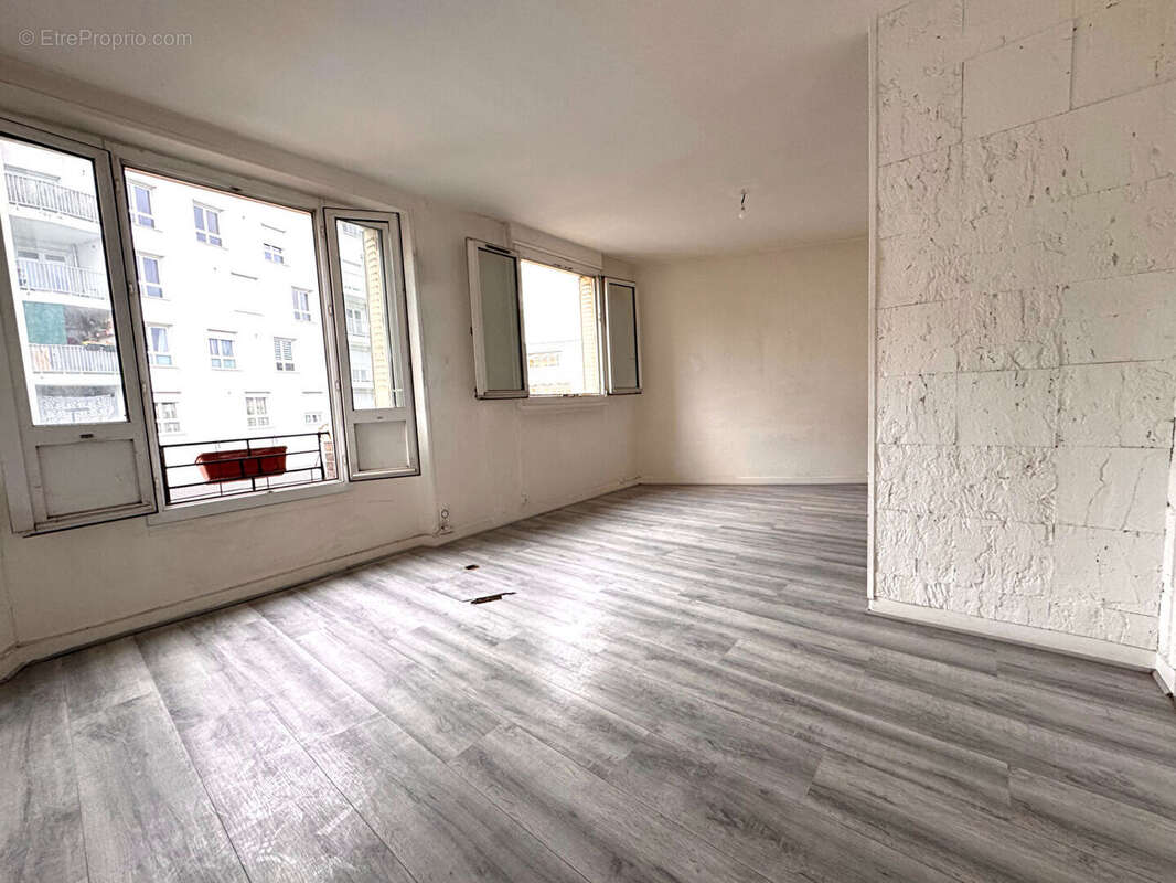 Appartement à MONTREUIL