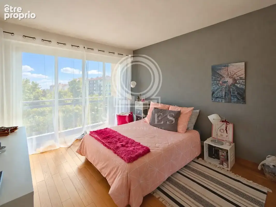 Appartement 4 pièces 77 m² à vendre à La Celle-Saint-Cloud (78170) - photo 8