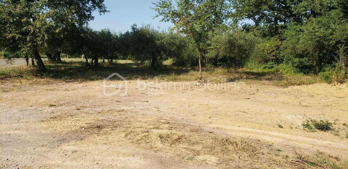 À vendre – Terrain constructible 537 m² – Martignargues - photo 5