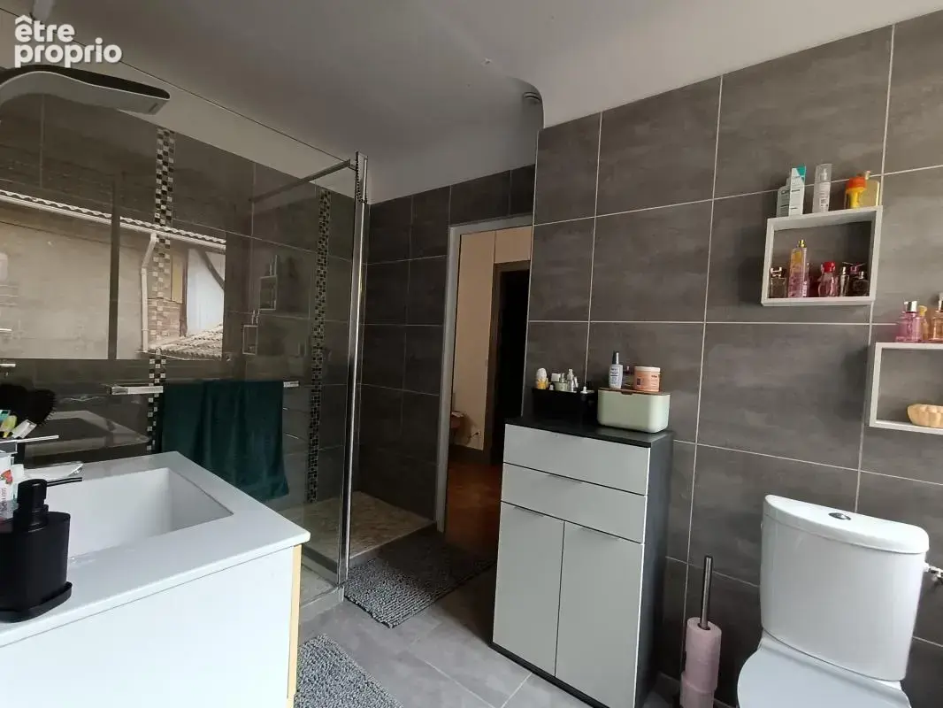 Maison très gros potentiel - photo 5