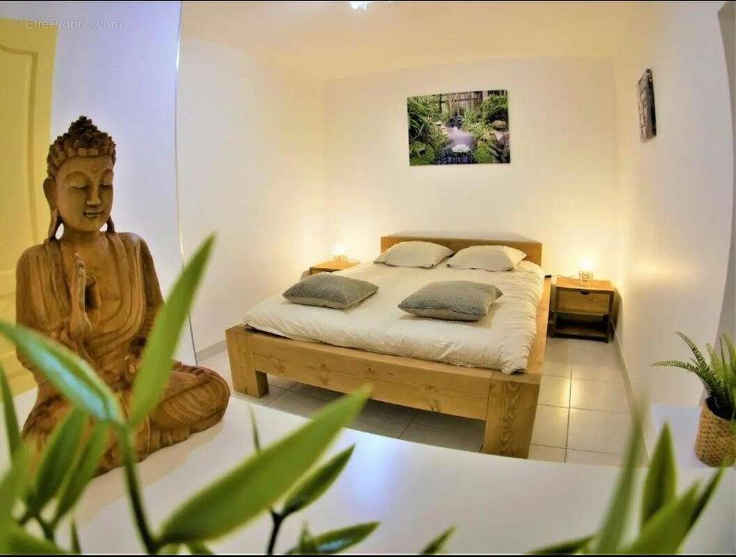 Photo 6 - Commerce à NIMES