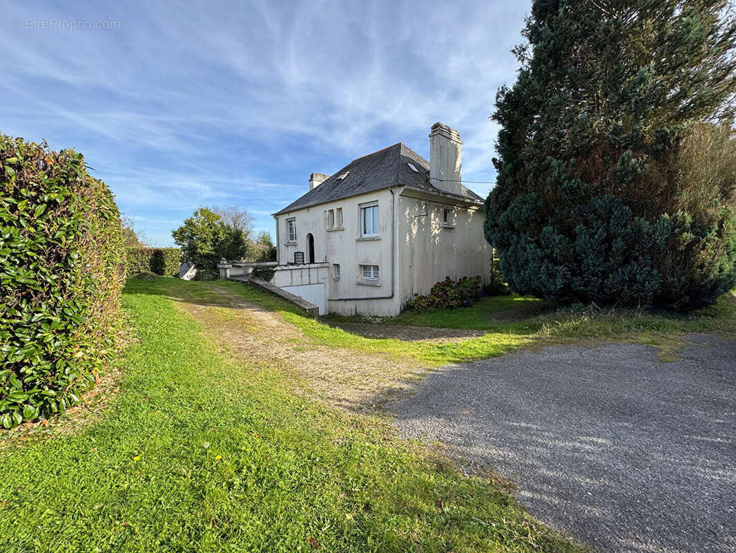 Maison à LANDIVISIAU