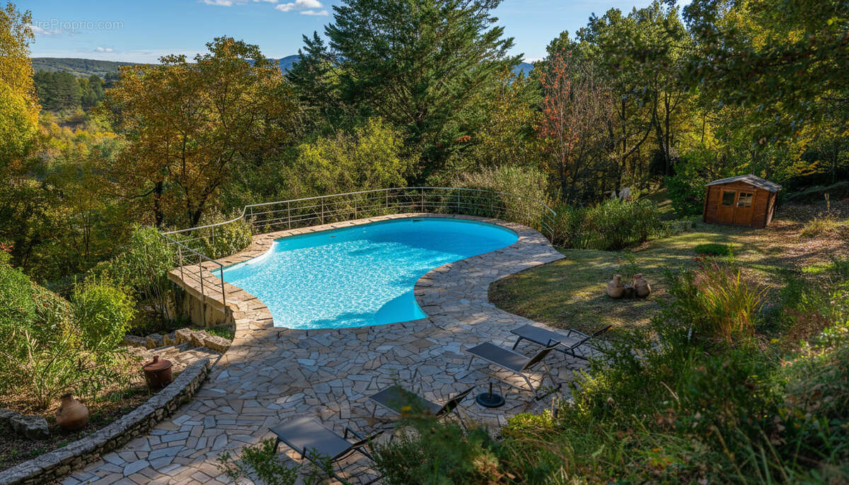 Maison à FORCALQUIER