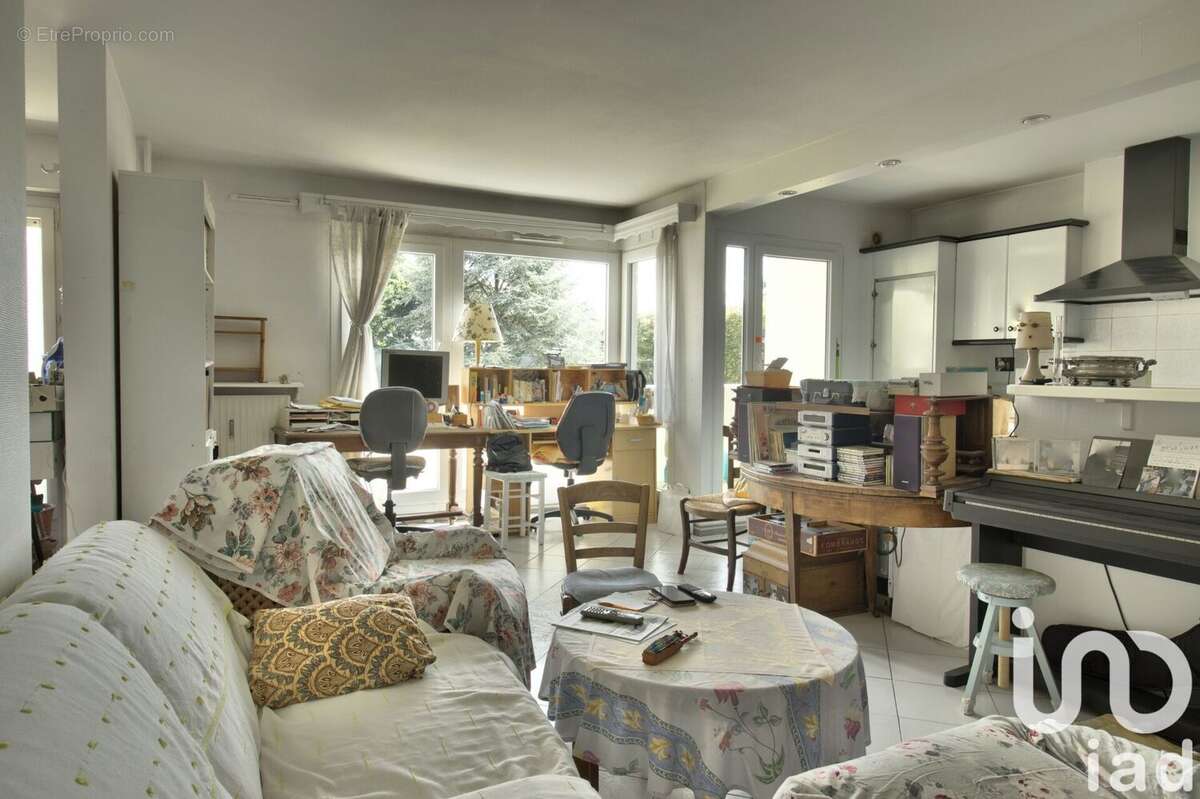 Photo 3 - Appartement à CERGY