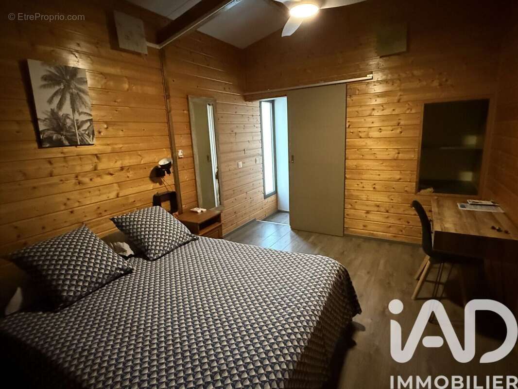 Photo 2 - Maison à LES TROIS-BASSINS