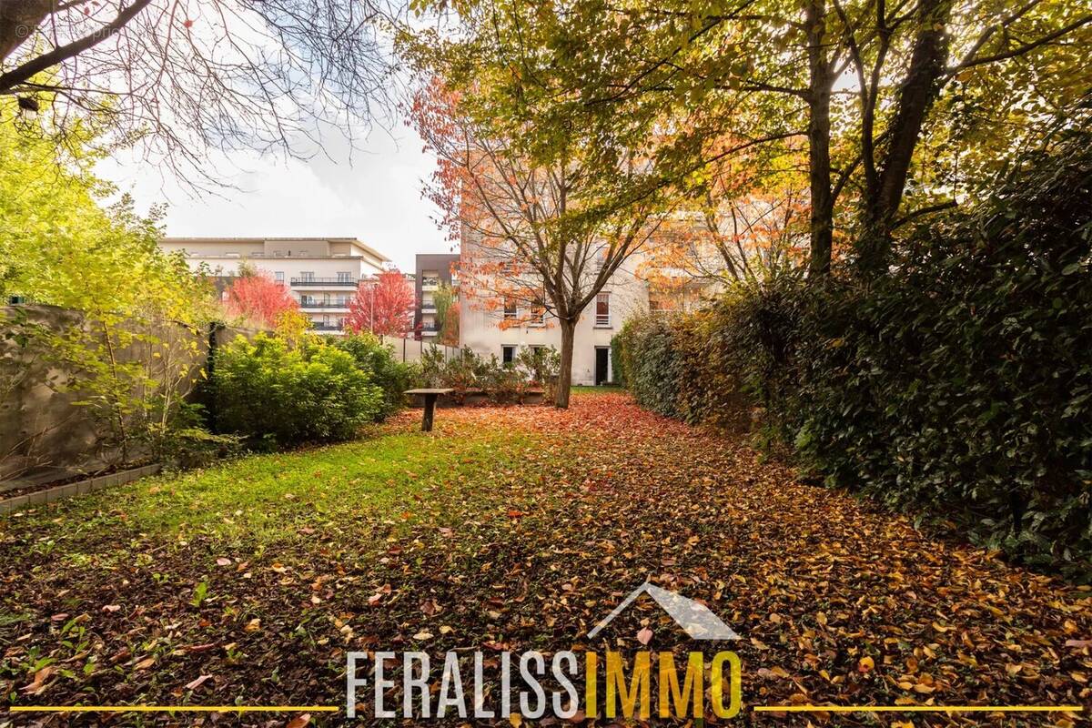 Appartement à COURDIMANCHE