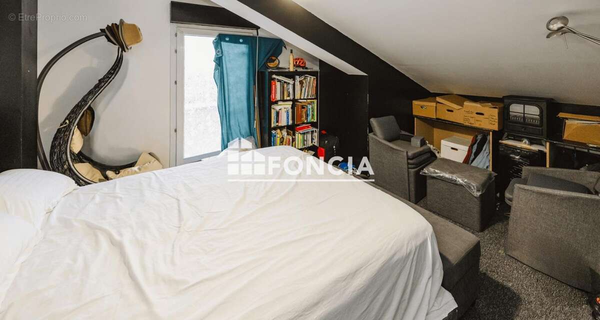 Maison à CHARTRES-DE-BRETAGNE