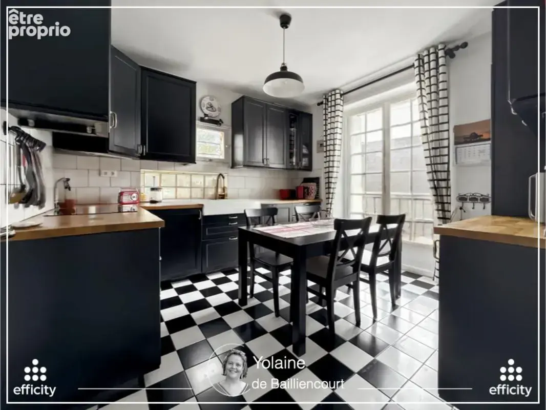 Maison 7 pièces 165 m² à vendre à Vitre (35500) - photo 2