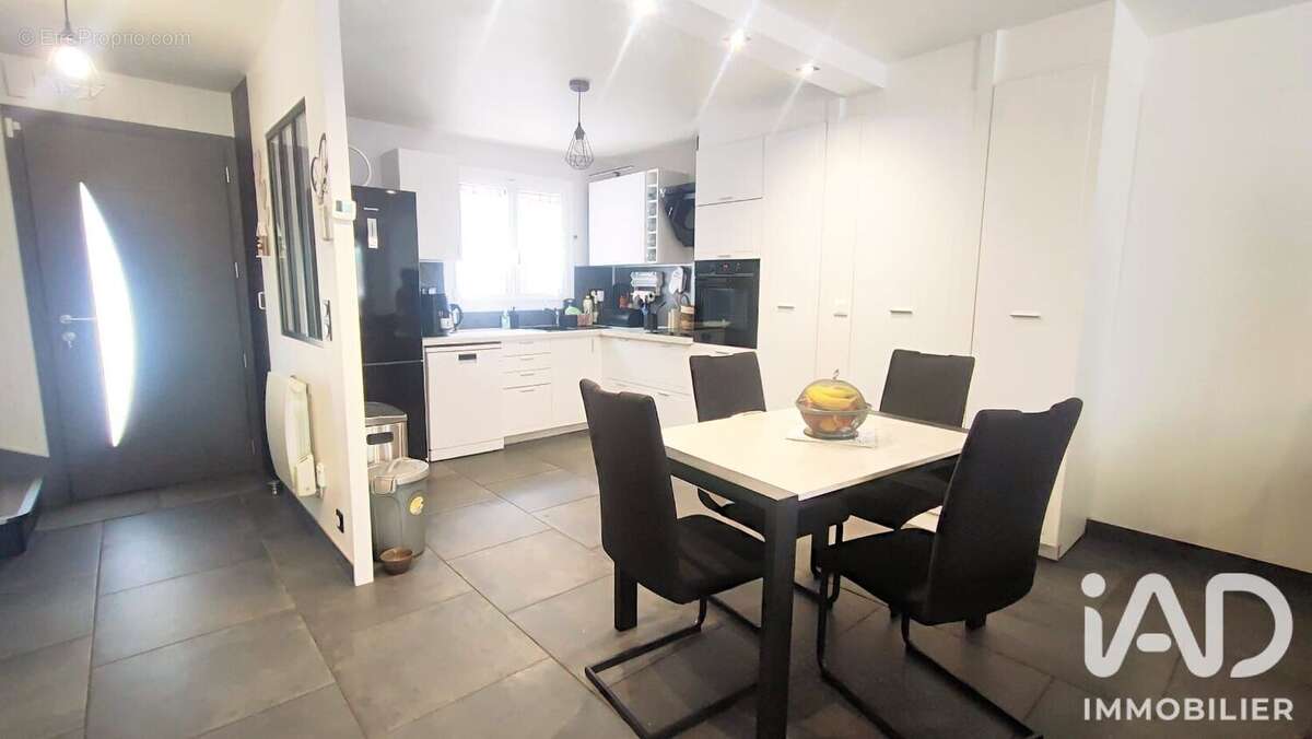Maison 85 m² à Ecouen  - photo 7