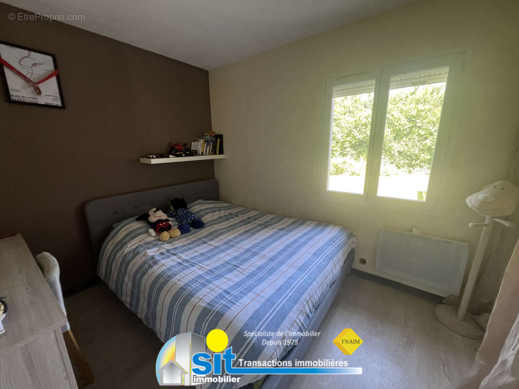 VILLA avec piscine - photo 12