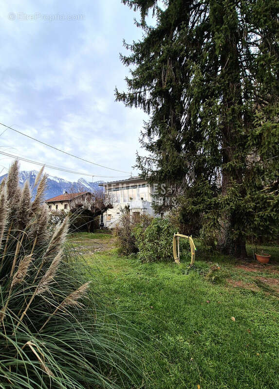Maison à ALBERTVILLE