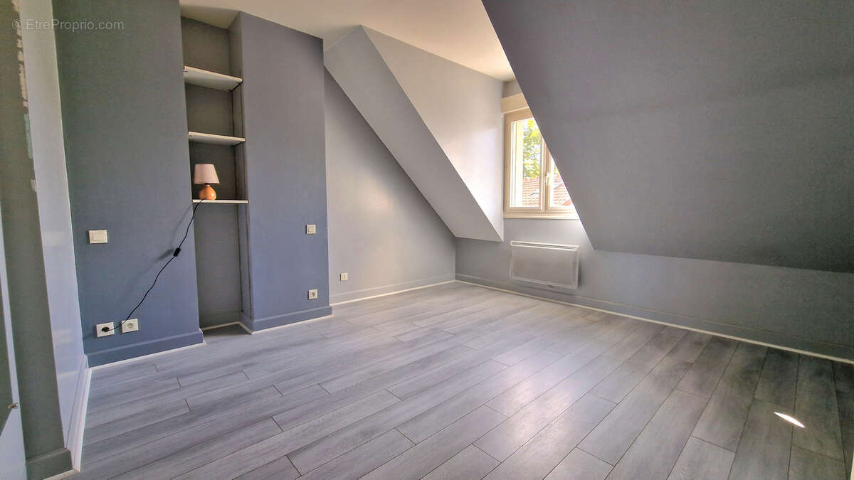 Maison à MONTIGNY-LES-CORMEILLES