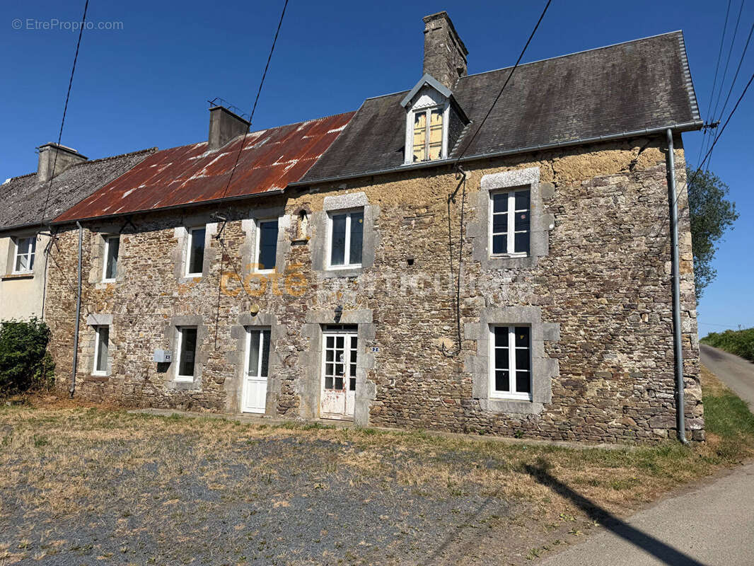 Maison Montpinchon 6 pièce(s) 174 m2 - photo 2