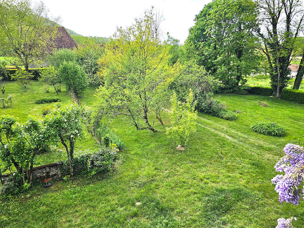 Maison à CHAMPAGNEUX