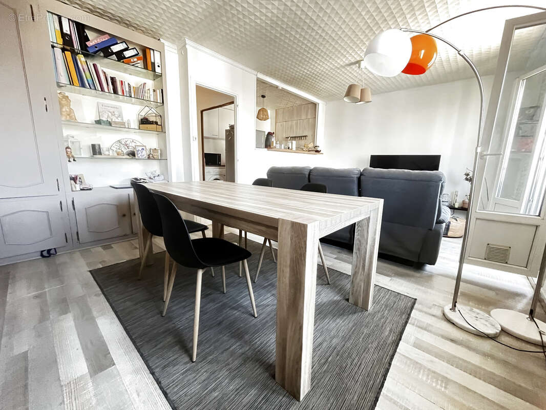 HIDRI IMMO PLUS vous propose un T3 Investissement locatif universitaire proche tram et commerces - Vallier - photo 6