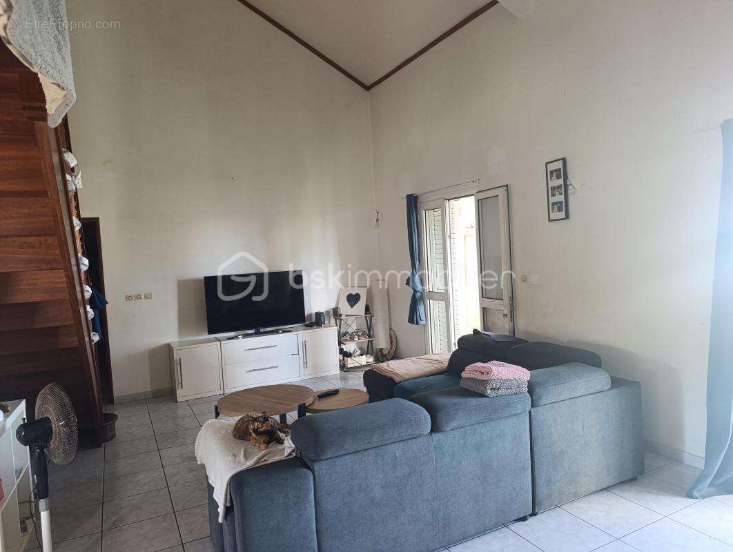 Maison à PETITE-ILE