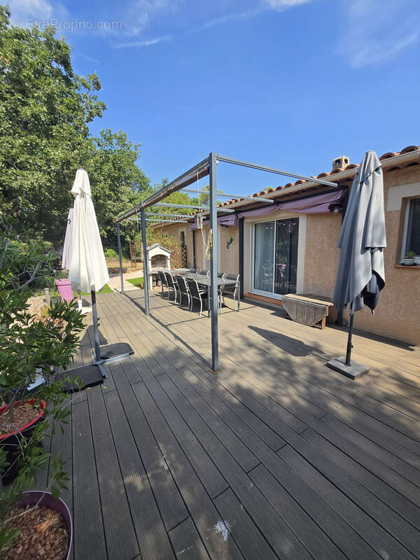 Maison à CAMPS-LA-SOURCE