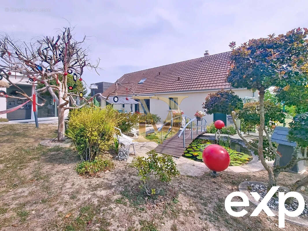 Maison à CHISSAY-EN-TOURAINE