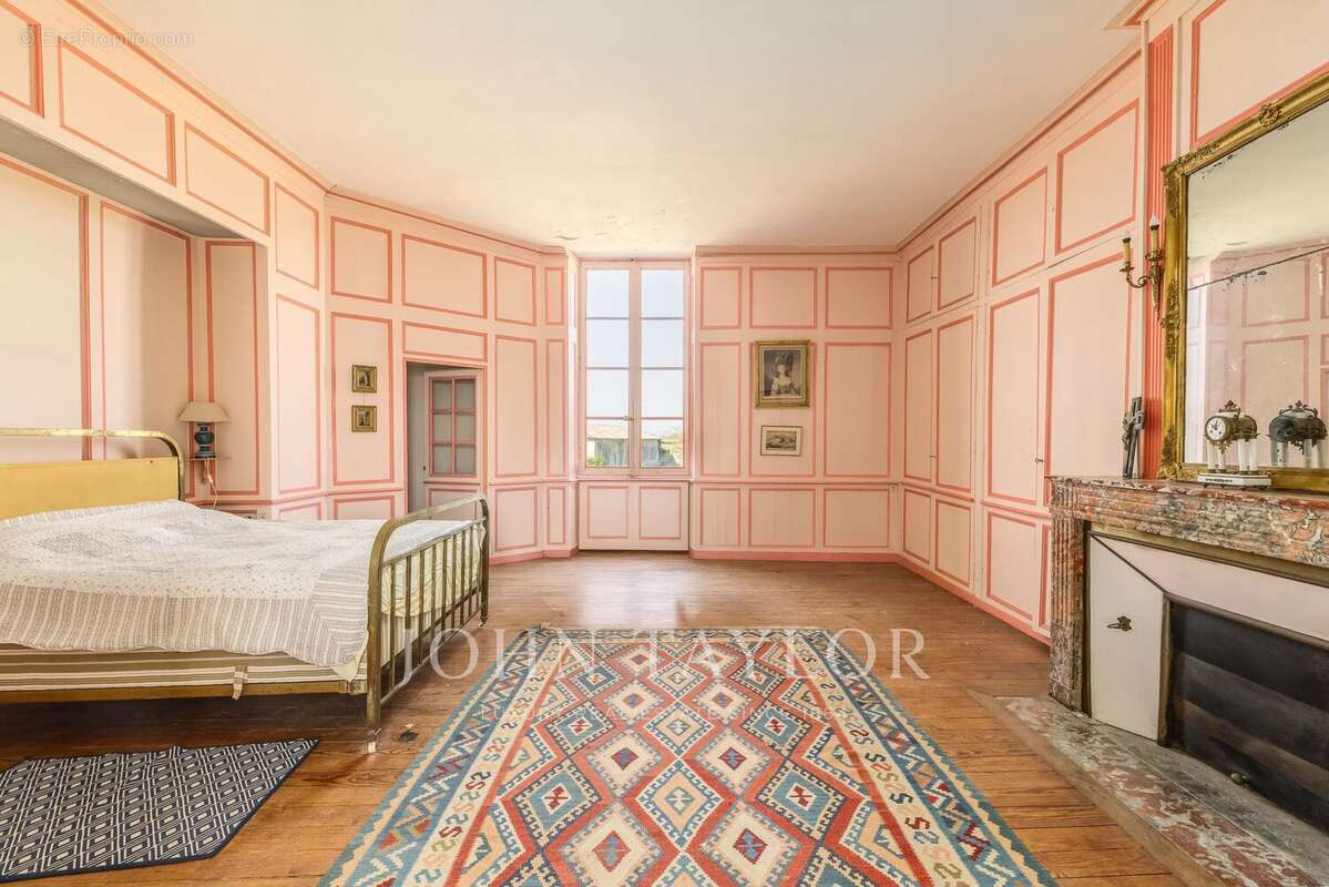 Maison à LANGON