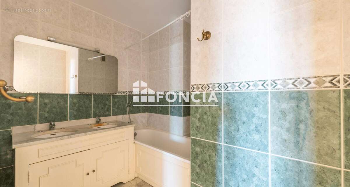 Appartement à LE CHESNAY