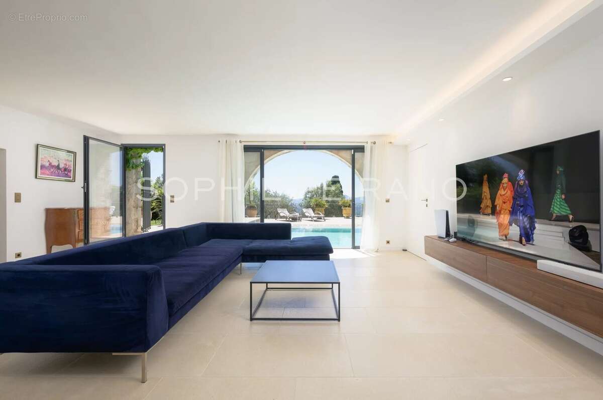Maison à MOUGINS