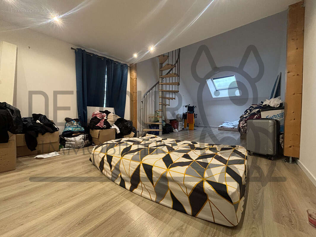 Maison à FAREMOUTIERS