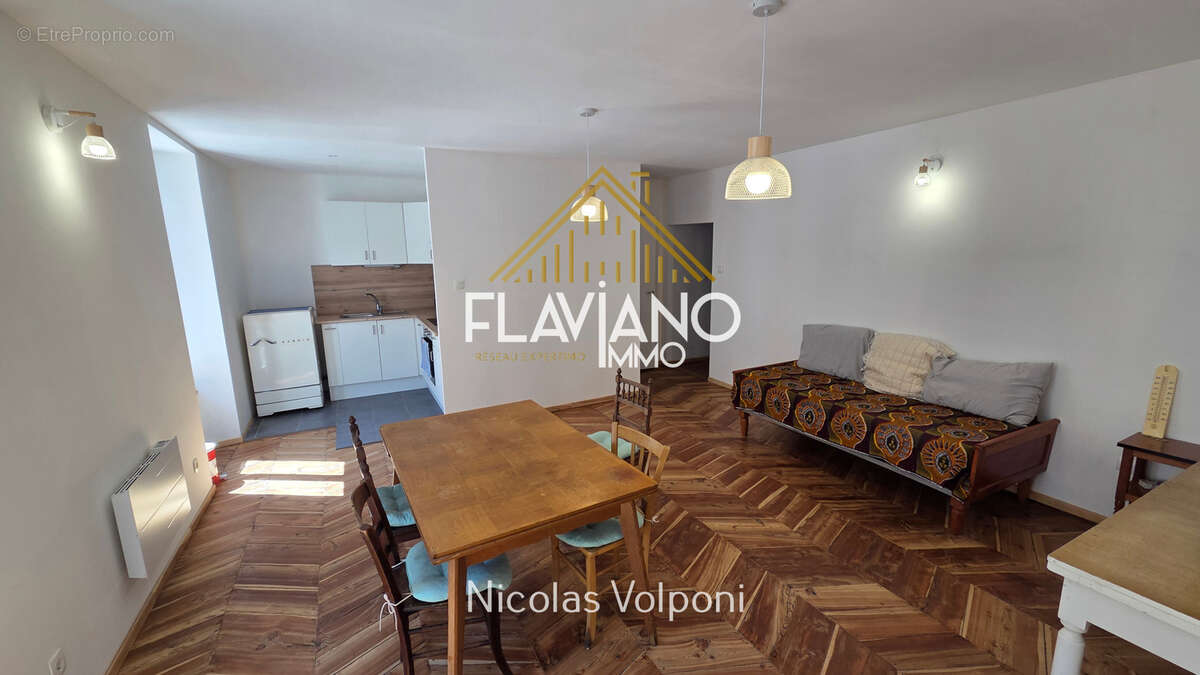 Appartement à LA CONDAMINE-CHATELARD