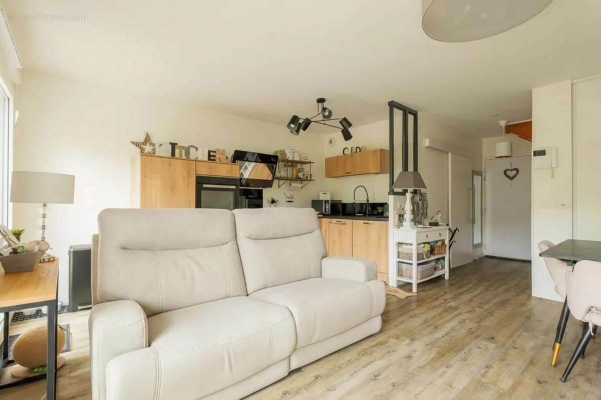 Appartement 3 pièces de 68 m² à Courtry - photo 3
