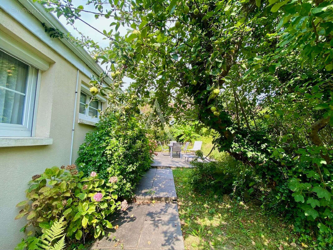 Maison à GIF-SUR-YVETTE