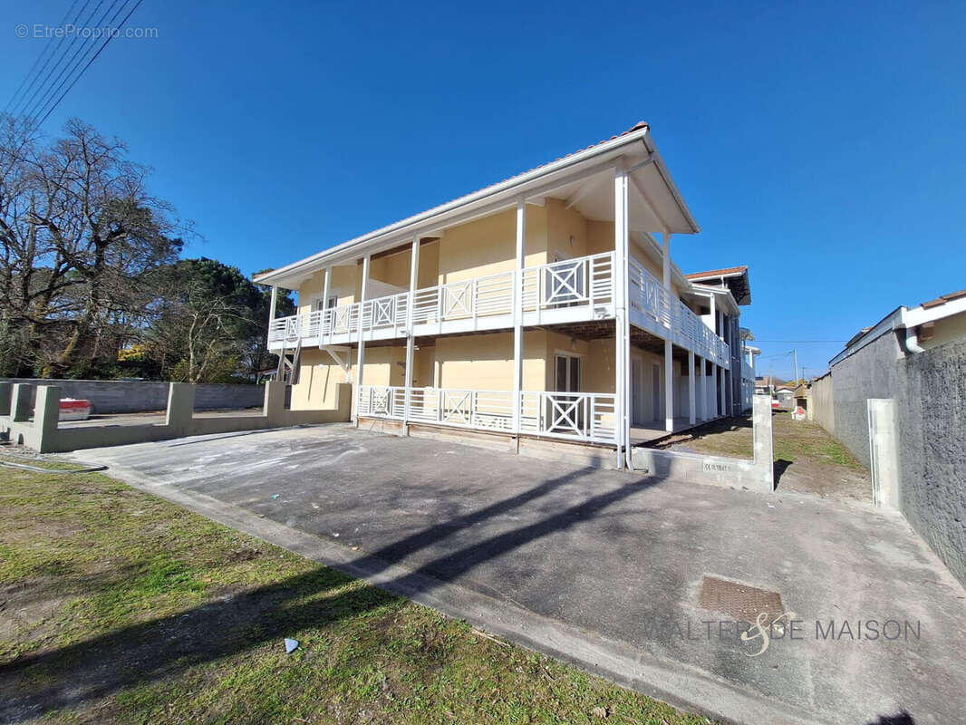 Appartement à LANTON