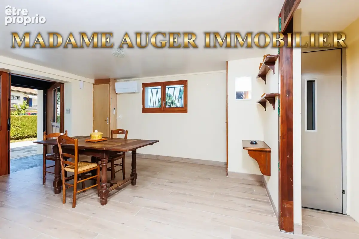 Maison Sauveterre De Béarn 6 pièce(s) 149.47 m2 - photo 7